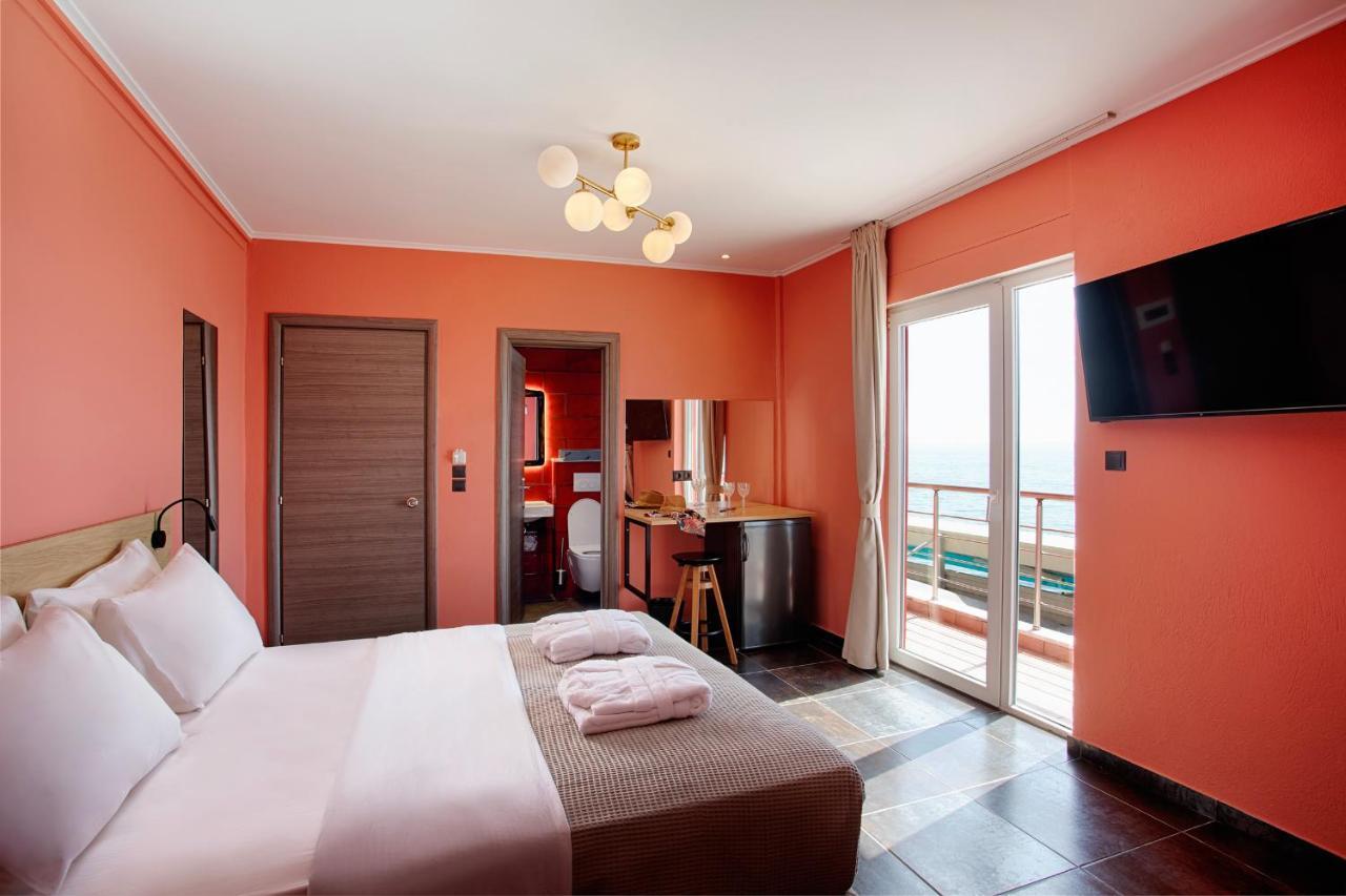 Conte Cristo Suites Paralía Exterior foto